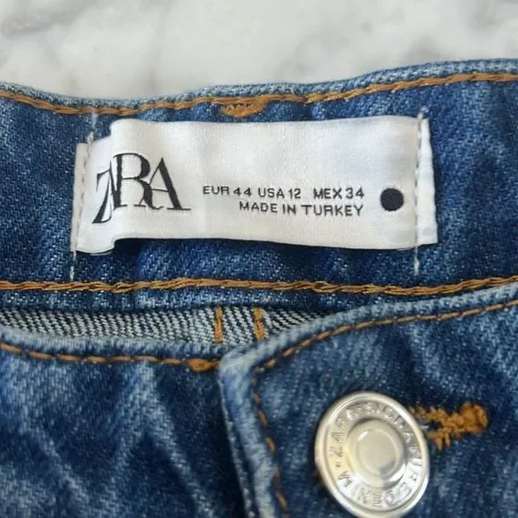 Zara HIGH-WAISTED The 90’s MOM FIT DENIM JEANS Sz 12 - Picture 3 of 8